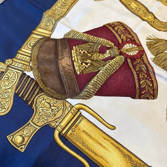 Hermès Grand Uniforme Silk Scarf - Picture 4 of 11